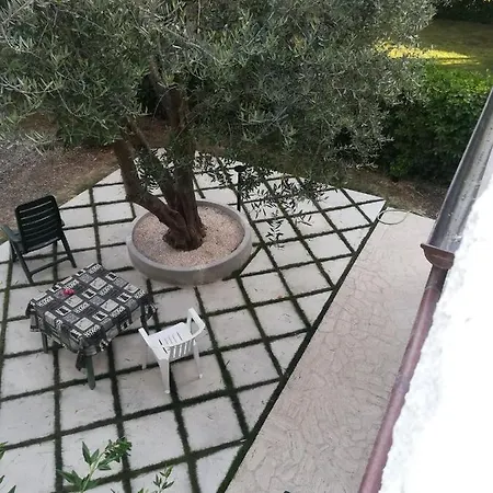 بيت للعطل , A Schiera Nel Del Taunus *